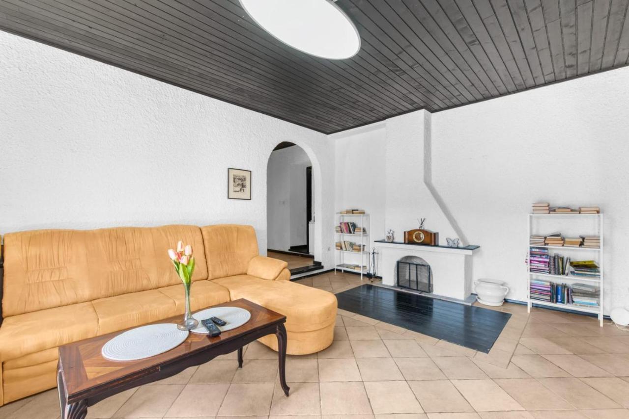 Apartmani Ella Rabac Buitenkant foto