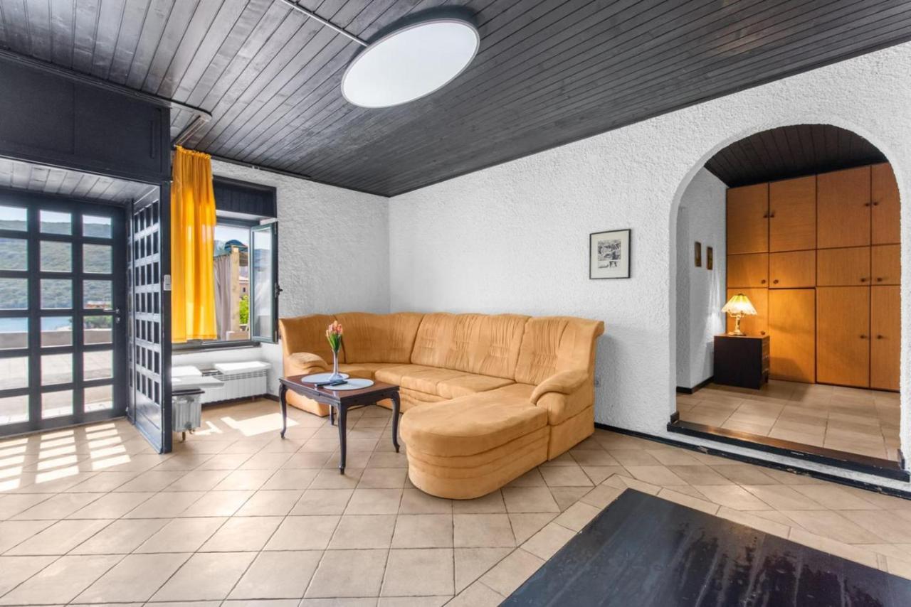 Apartmani Ella Rabac Buitenkant foto